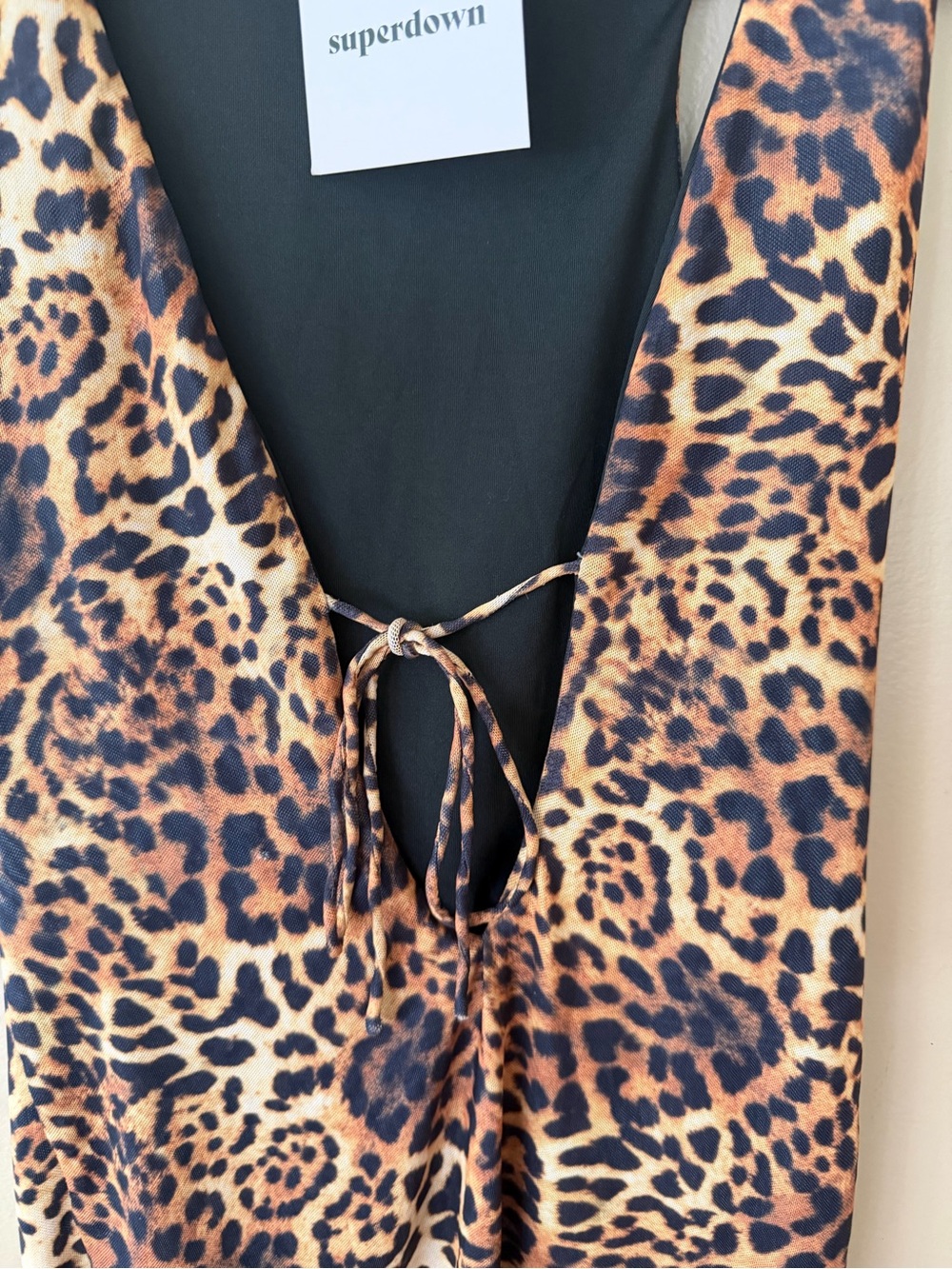 superdown Rupa Mini Dress Tan Leopard Print Tie-Front stretch Revolve S - Picture 6 of 7